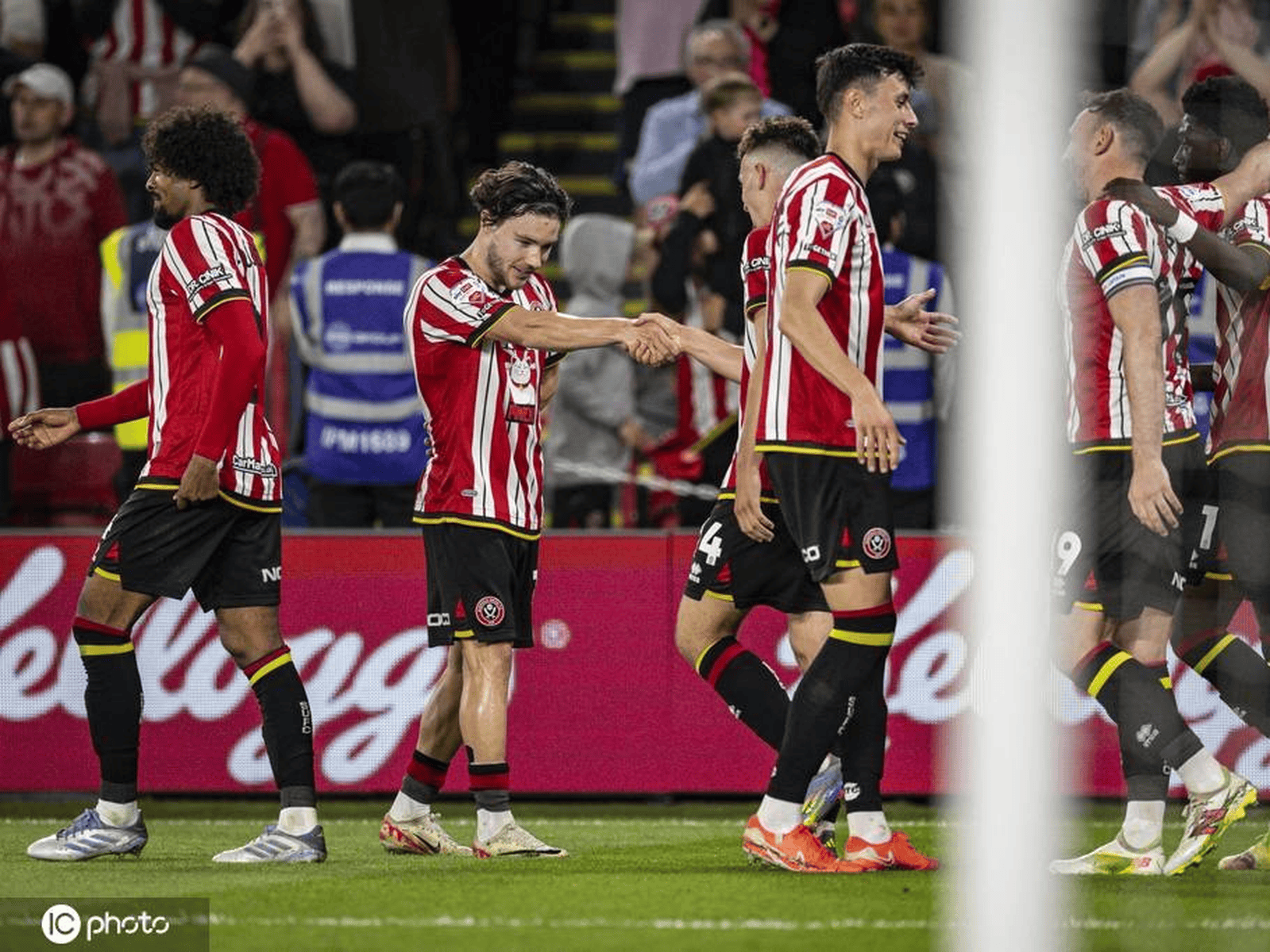 开云平台-布里斯托城队客场不敌考文垂城，积分维持不变