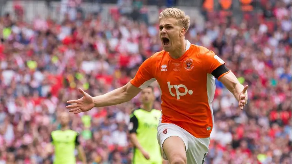 布里斯托城队客场不敌考文垂城，积分维持不变