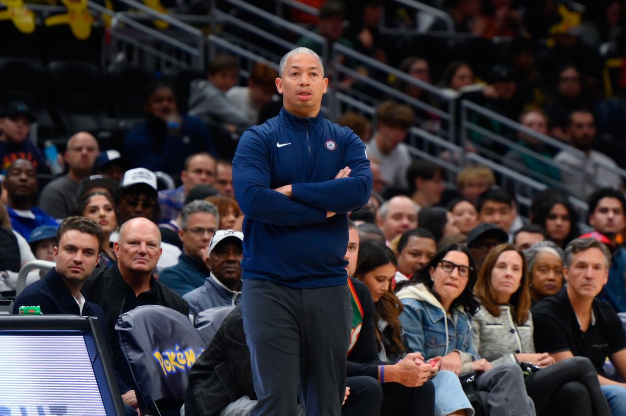 开云体育-快船主教练表扬球员团结精神，力争成功