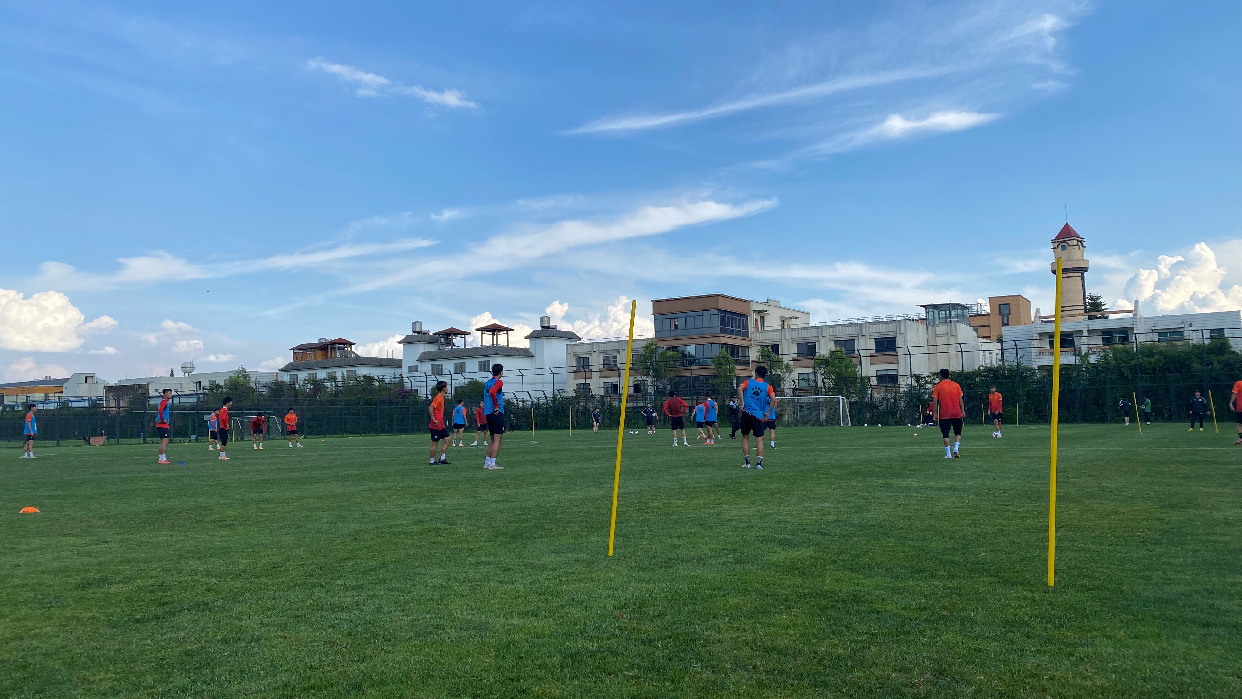 关于恩塔镇球队全员集结备战,迎接挑战的信息 关于恩塔镇球队全员集结备战,迎接挑战的信息