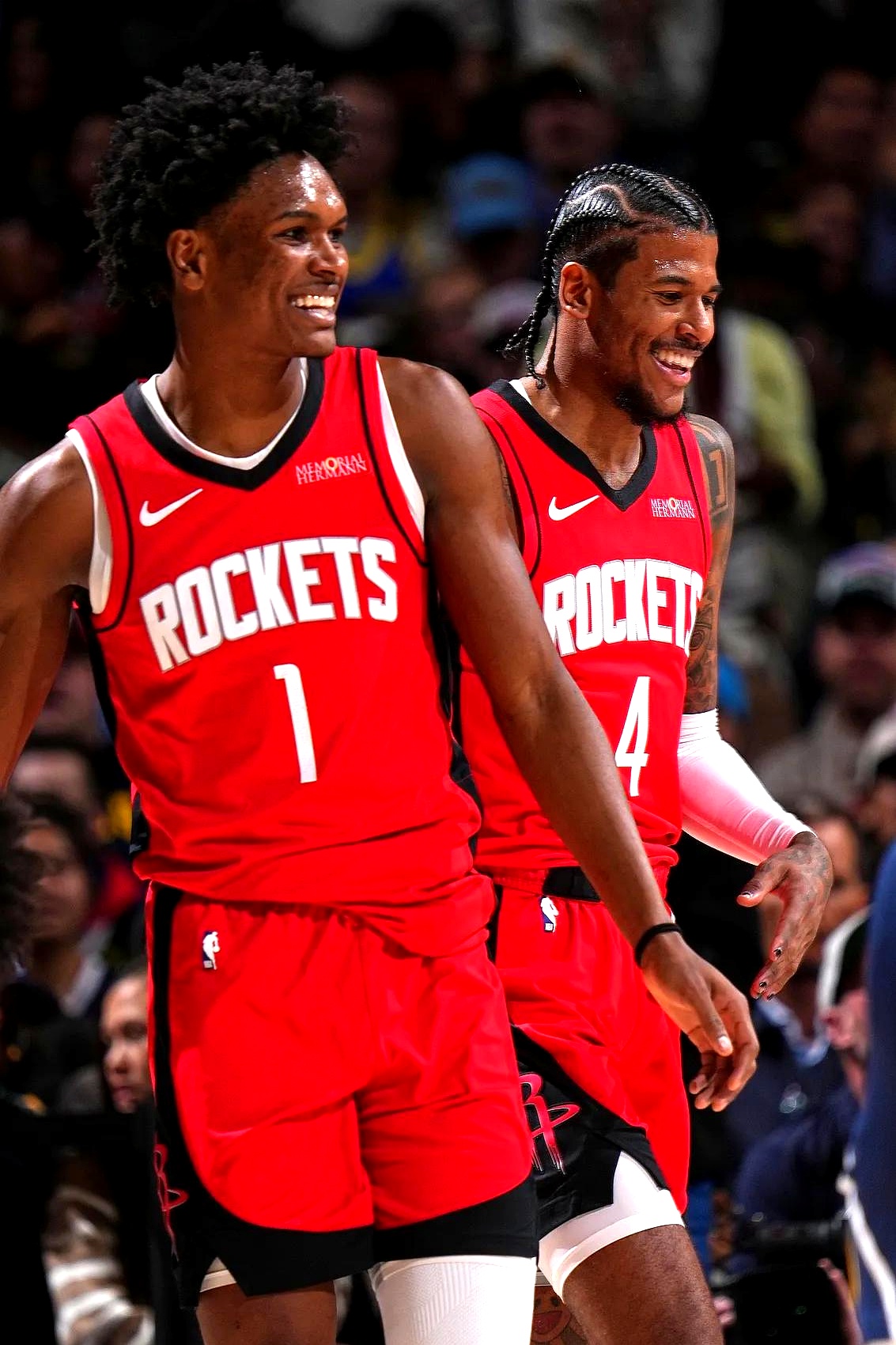 德罗赞32+11马刺取得五连胜：继续保持火热状态的简单介绍