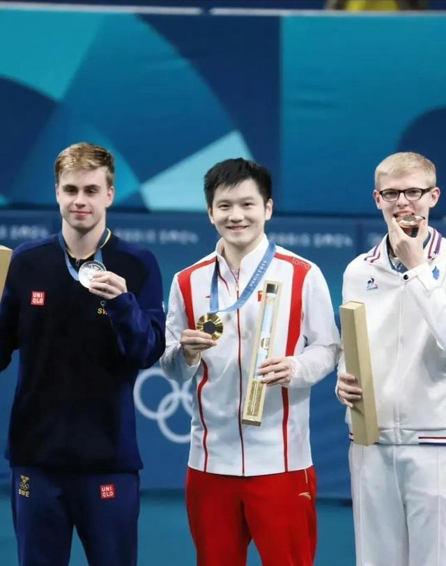 西藏队助教呼吁球迷来场支持,士气低落的简单介绍 西藏队助教呼吁球迷来场支持,士气低落的简单介绍