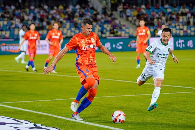 次大陆杯揭幕战，日本队取得开门红