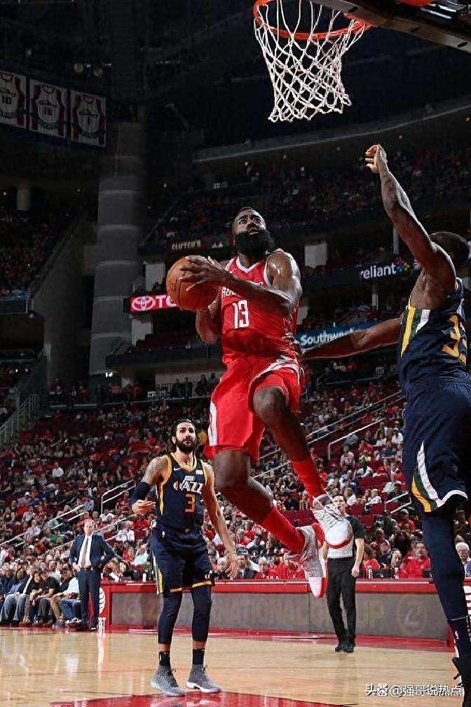 开云下载-哈登连续6场比赛得分30+，成为联盟焦点的简单介绍