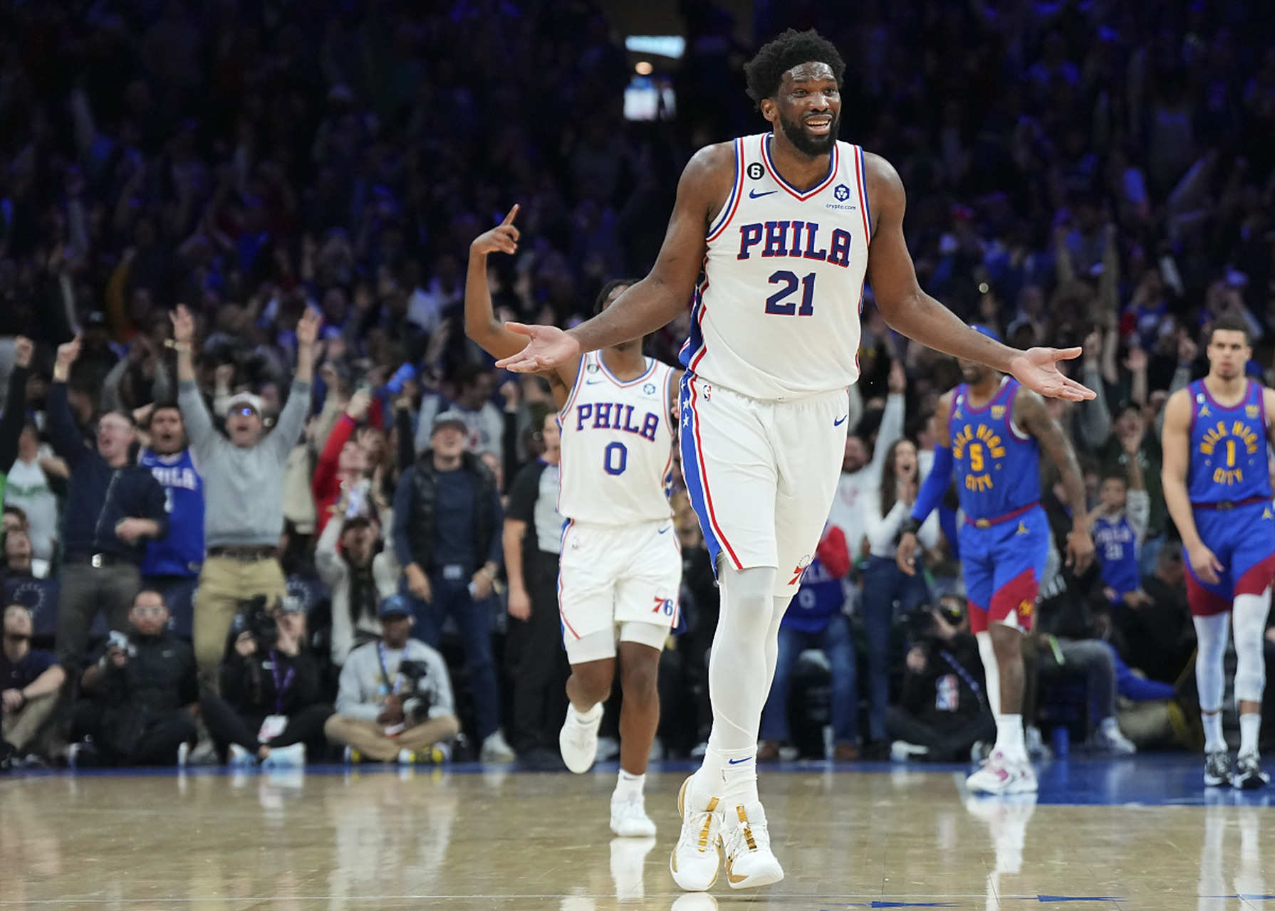 76人击败凯尔特人,取得赛点优势 76人击败凯尔特人,取得赛点优势