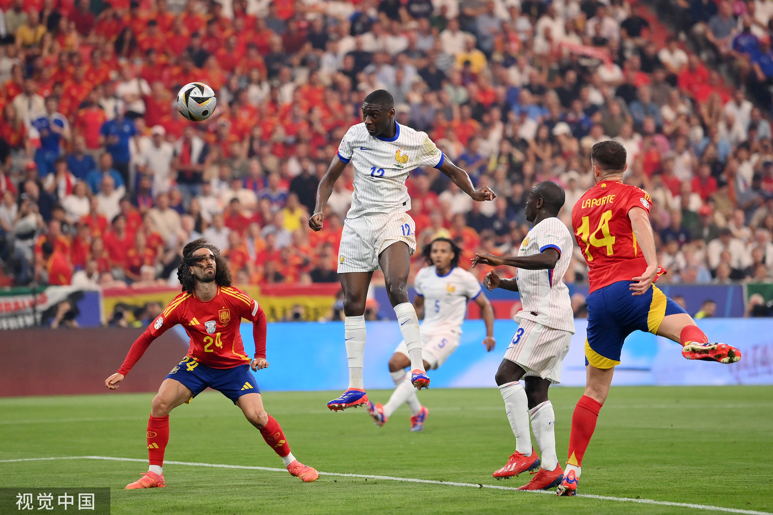 开云平台-欧国杯半决赛即将开打：意大利对阵德国