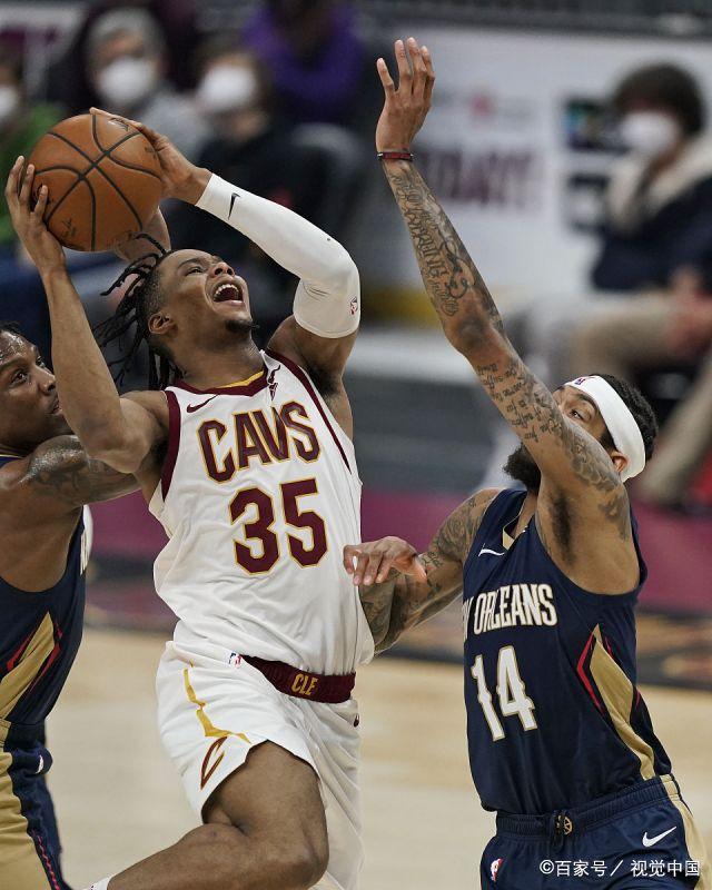 开云下载-骑士逆转篮网，福克斯状态火热