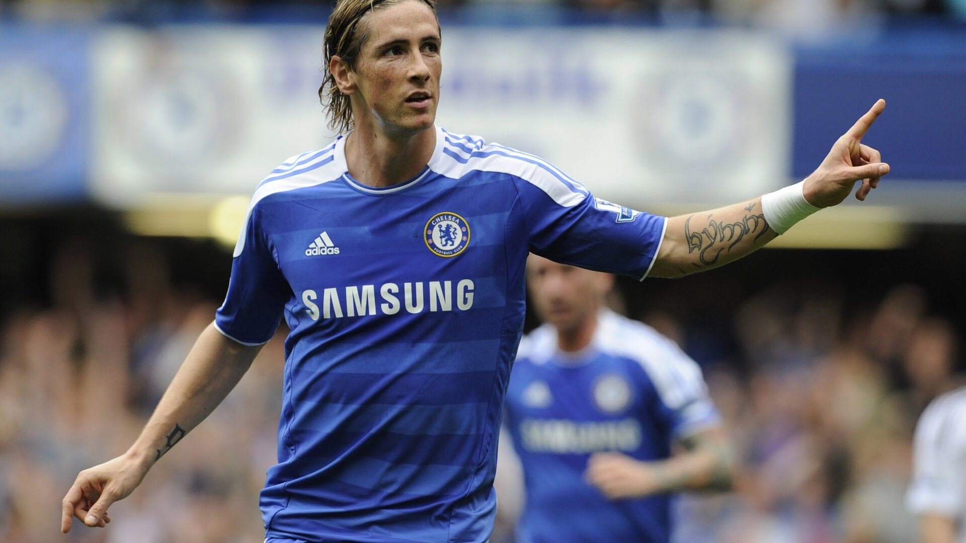 红牌与崛起,卡马文加的战术镜鉴与伊拉克足球的政治隐喻